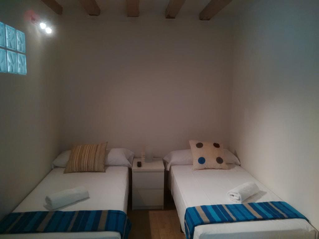 برشلونة Raval Apartment الغرفة الصورة